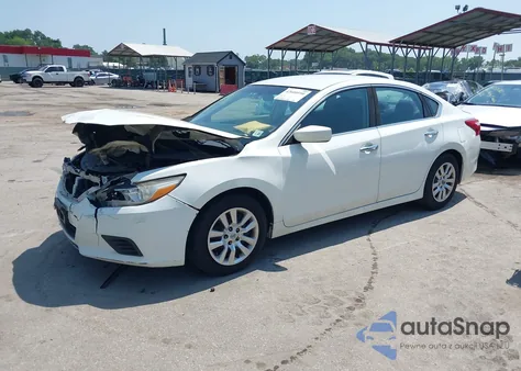 2016 Nissan Altima 2.5/2.5 S/2.5 Sl/2.5 Sr/2.5 Sv из США, поврежденный, VIN 1N4AL3AP6GN317146